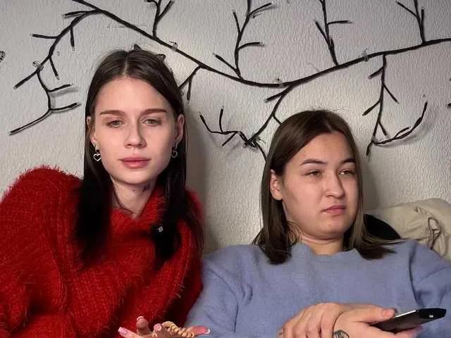 2Love-Love2 from BongaCams