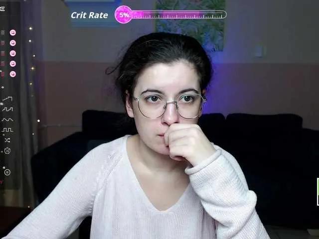 AminaBeatris13 from BongaCams