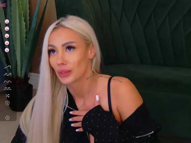 Sexy BailleyRush wants you to fuck her body now BailleyRush from BongaCams