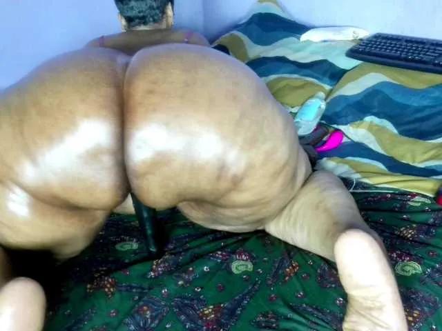 Big-Ass-Wilma from BongaCams