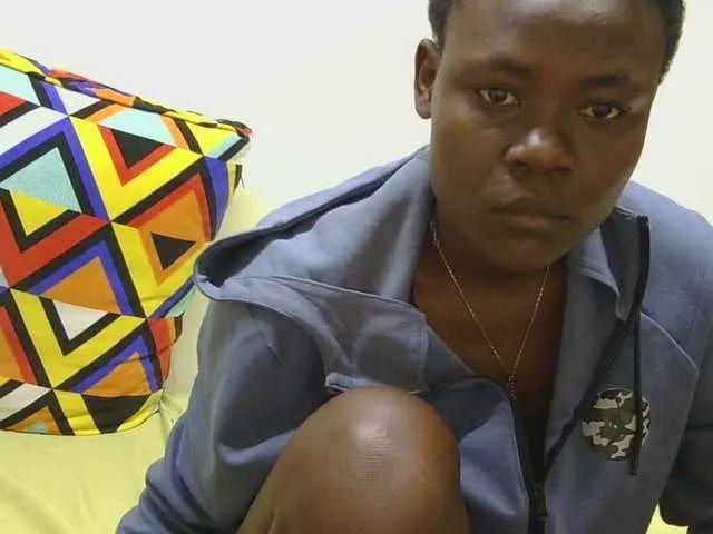 Blackqueeen from BongaCams