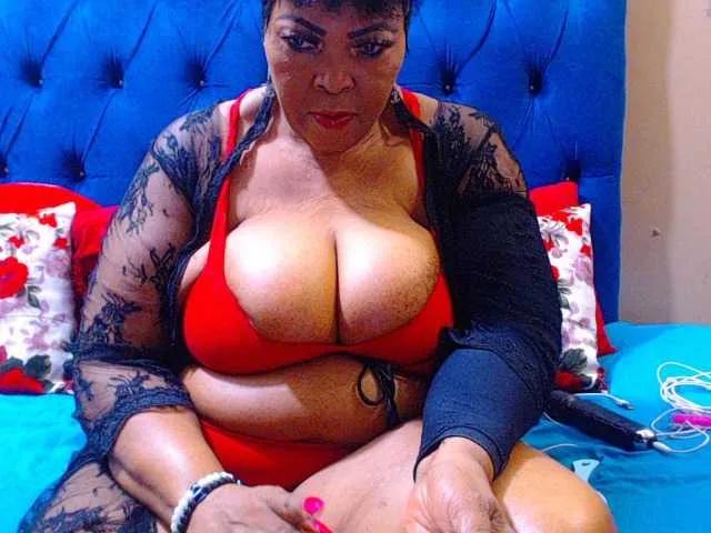 Ebonycandy10 from BongaCams