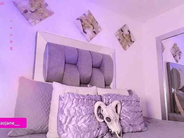 Janediaz from BongaCams