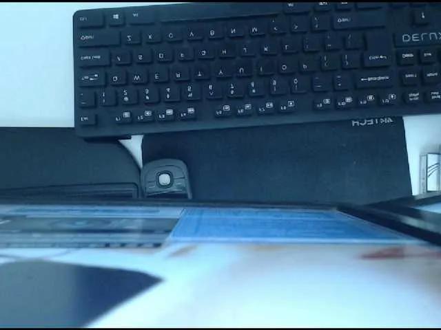 Checkout KalystaGreen, she wants to masturbate for you KalystaGreen from BongaCams