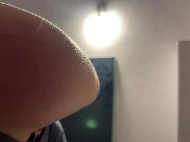 Discover 18 years old LeontineCuffie from BongaCams LeontineCuffie from BongaCams