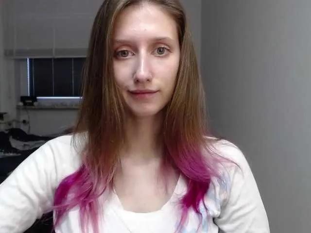 LUNAdream from BongaCams