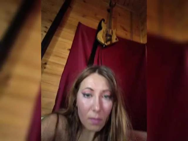 MainPleasure from BongaCams