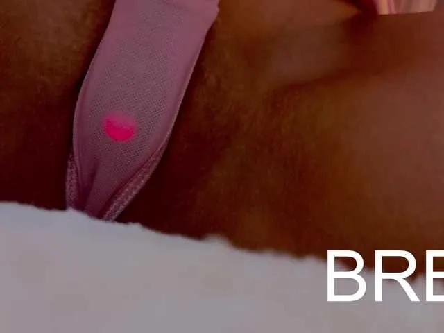 MiamiMur from BongaCams