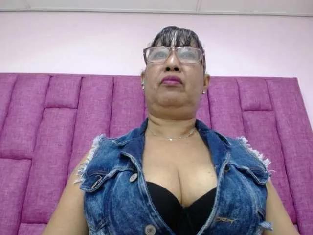 milfpleasure1 from BongaCams