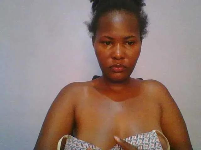 Pretty-thalia1 from BongaCams