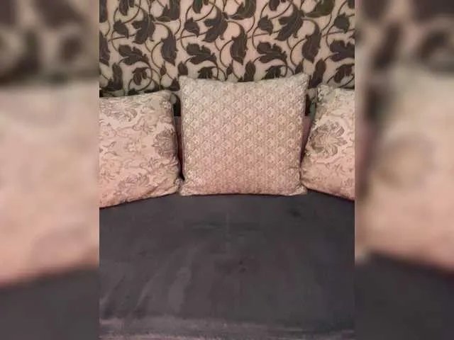 Raduga-25 from BongaCams