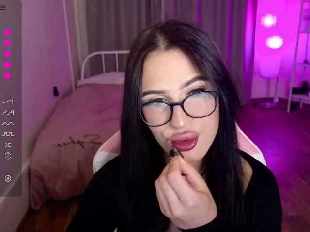 ShauLisse from BongaCams