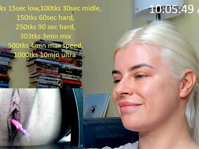 teressaa from BongaCams