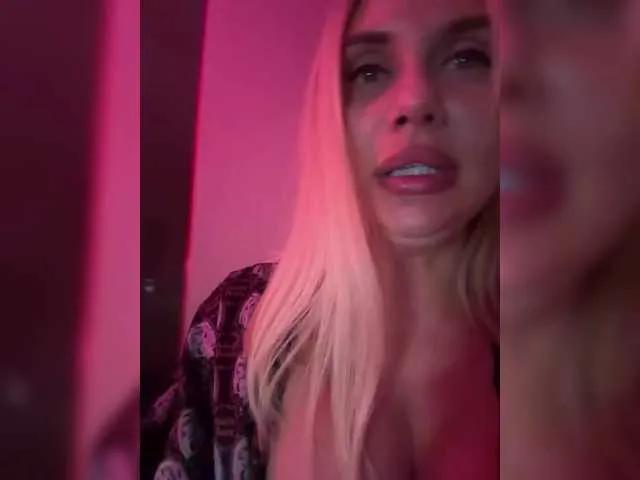 Tvoyasamka77 from BongaCams