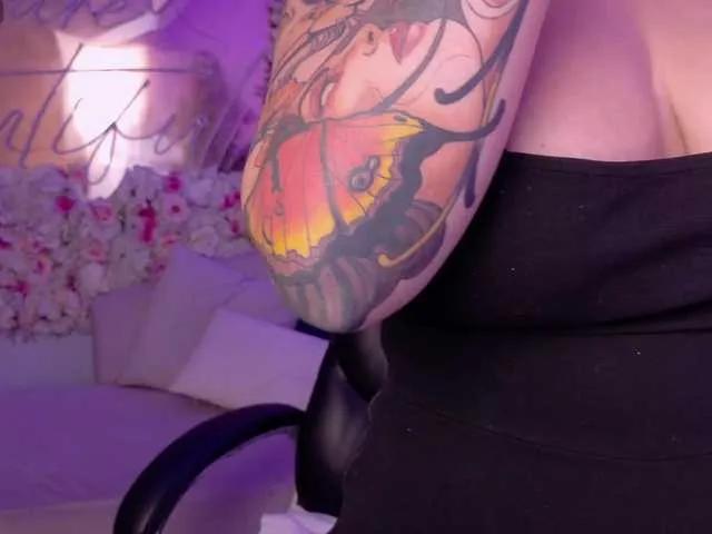 ViolettCastel from BongaCams