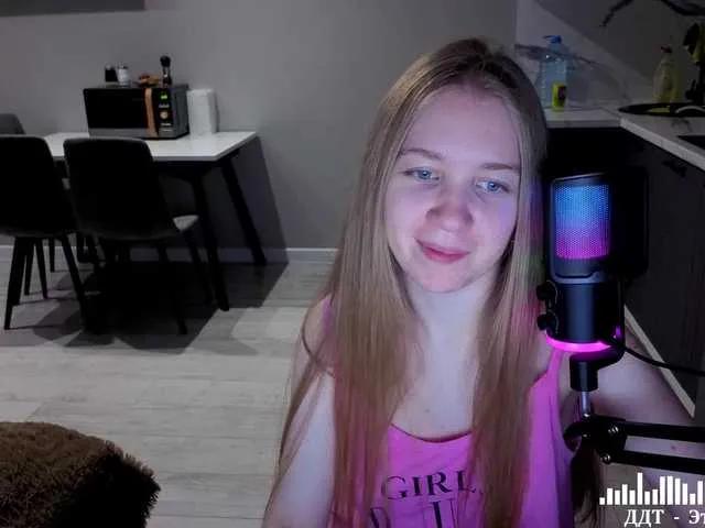 Vita-min-4ik from BongaCams
