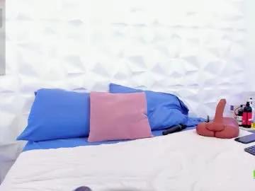 Checkout 30 years old 01nahomi from Chaturbate 01nahomi from Chaturbate