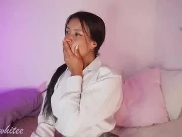 aby_whitee from Chaturbate