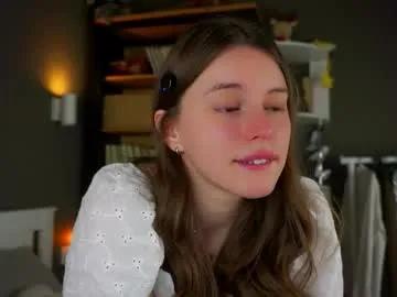 Discover 18 years old aislyfarran from Chaturbate aislyfarran from Chaturbate