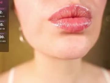 alma_yammy from Chaturbate