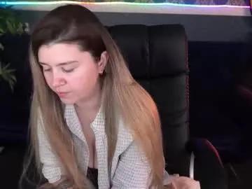 Explore 23 years old amellymillyy from Chaturbate amellymillyy from Chaturbate