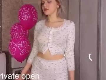 anika_heir from Chaturbate