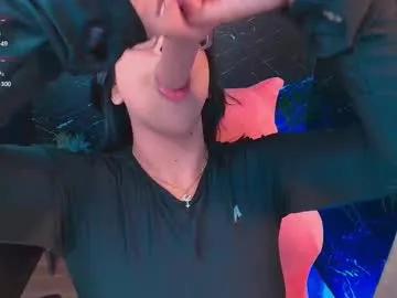 ashleyy18__ from Chaturbate