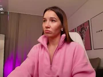 bellla_haddid from Chaturbate