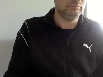 bigdickshowoff9877 from Chaturbate