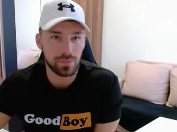 Join Chaturbate's Darius_94 darius_94 from Chaturbate