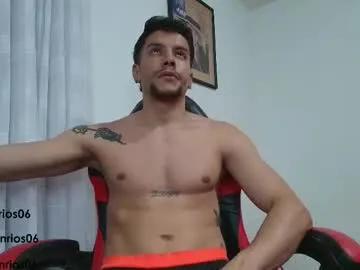 deconrios from Chaturbate