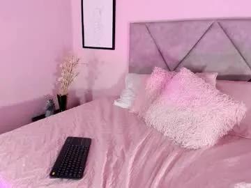 emilyh_ from Chaturbate