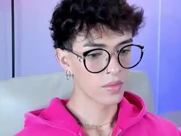 erisleon from Chaturbate