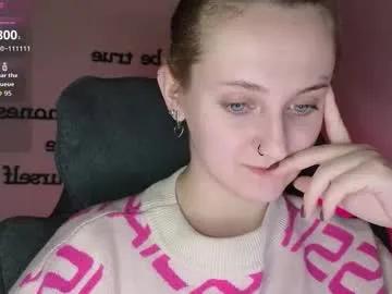 frosty_blueberries4 from Chaturbate