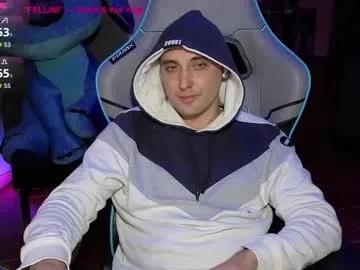 gil_gamesh2nd from Chaturbate