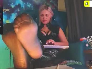 Explore 45 years old goddess_isabella11 from Chaturbate goddess_isabella11 from Chaturbate