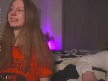 hotchillylovers from Chaturbate