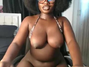 hotcurvykeisha from Chaturbate