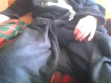 hugenob4u from Chaturbate