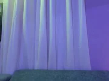 isa_kis_1 from Chaturbate