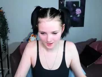 Admire Leila_xxbaby, she wants to masturbate for you leila_xxbaby from Chaturbate