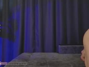 loney__tunes from Chaturbate