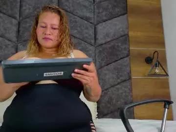 Watch Luciafoster__, she wants to masturbate for you luciafoster__ from Chaturbate