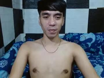 massive_boner02 from Chaturbate
