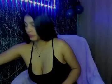Join sexy stripper Melany_ramirezz melany_ramirezz from Chaturbate