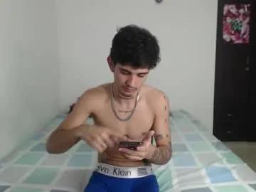 Discover sexy camwhore Nextboywell1 nextboywell1 from Chaturbate