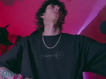 olliver___y from Chaturbate