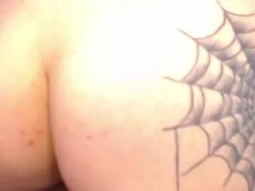 Masturbate to 21 years old raventh_ from Chaturbate raventh_ from Chaturbate