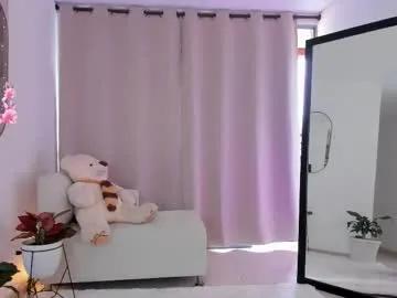 Checkout 30 years old roxie_gates from Chaturbate roxie_gates from Chaturbate