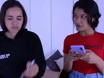 sexychanell_18 from Chaturbate